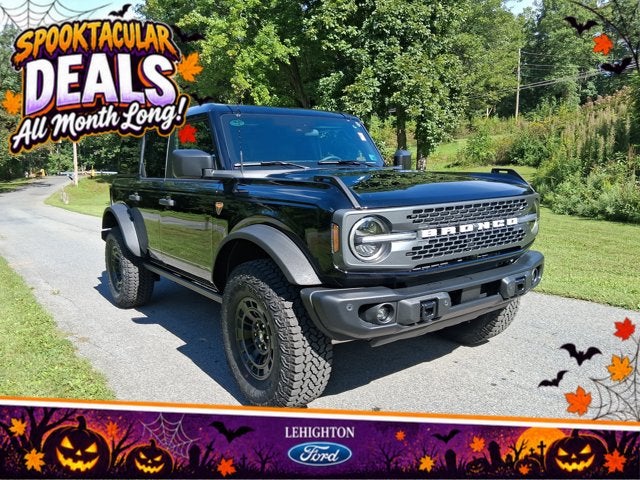 Shadow Black 2026 Ford Bronco SUV / Crossover Four-Wheel Drive Automatic