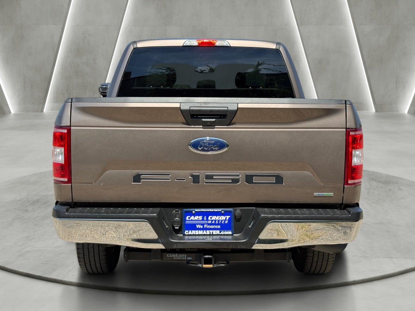 View vehicle photo 6