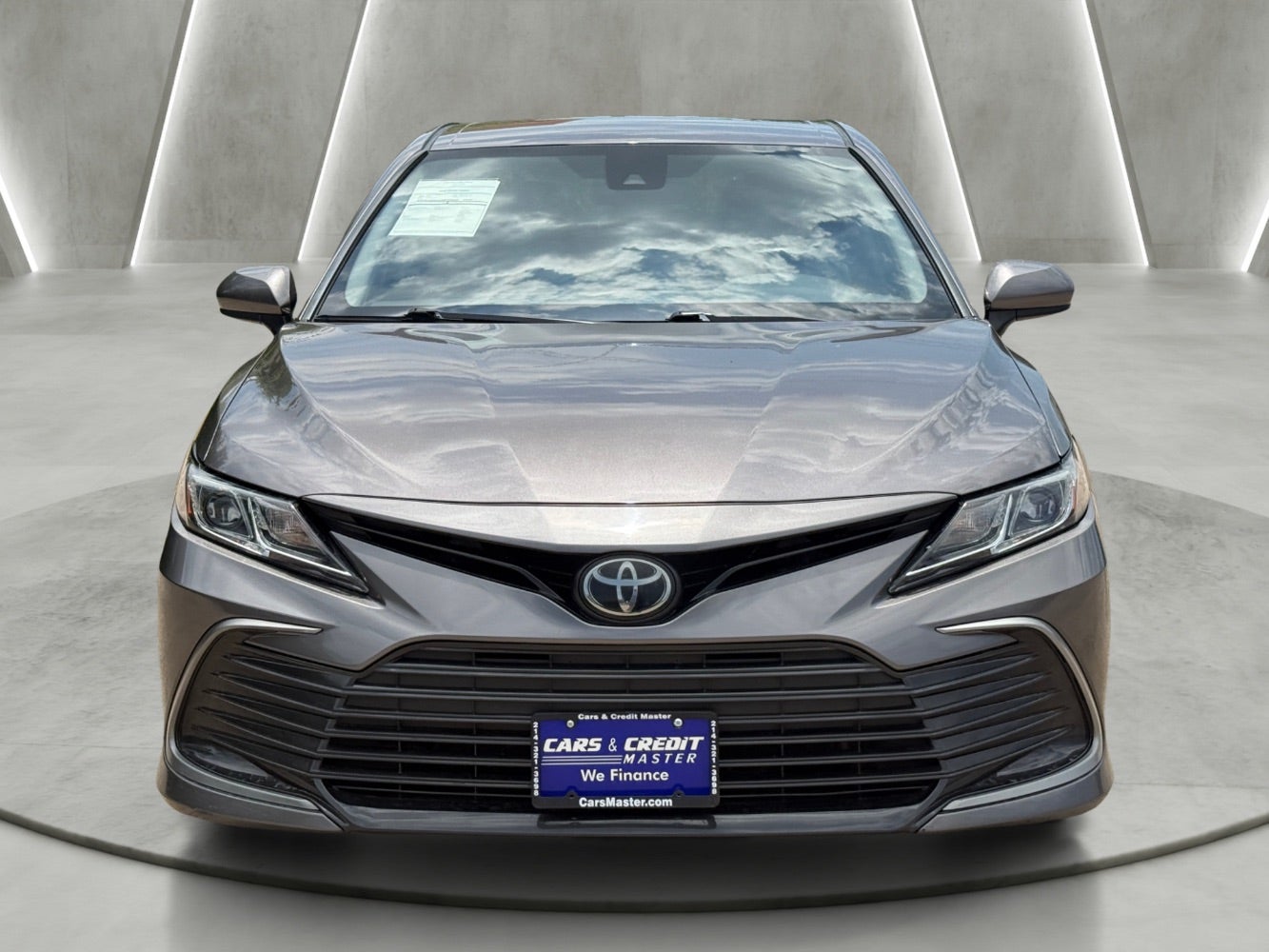 View vehicle photo 2