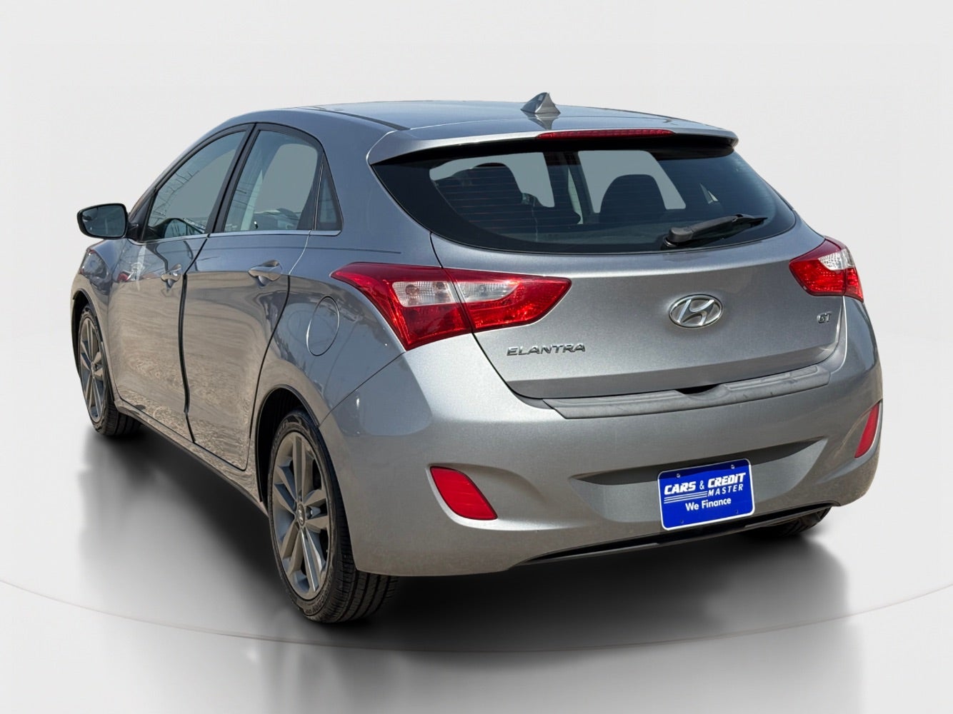 View vehicle photo 5