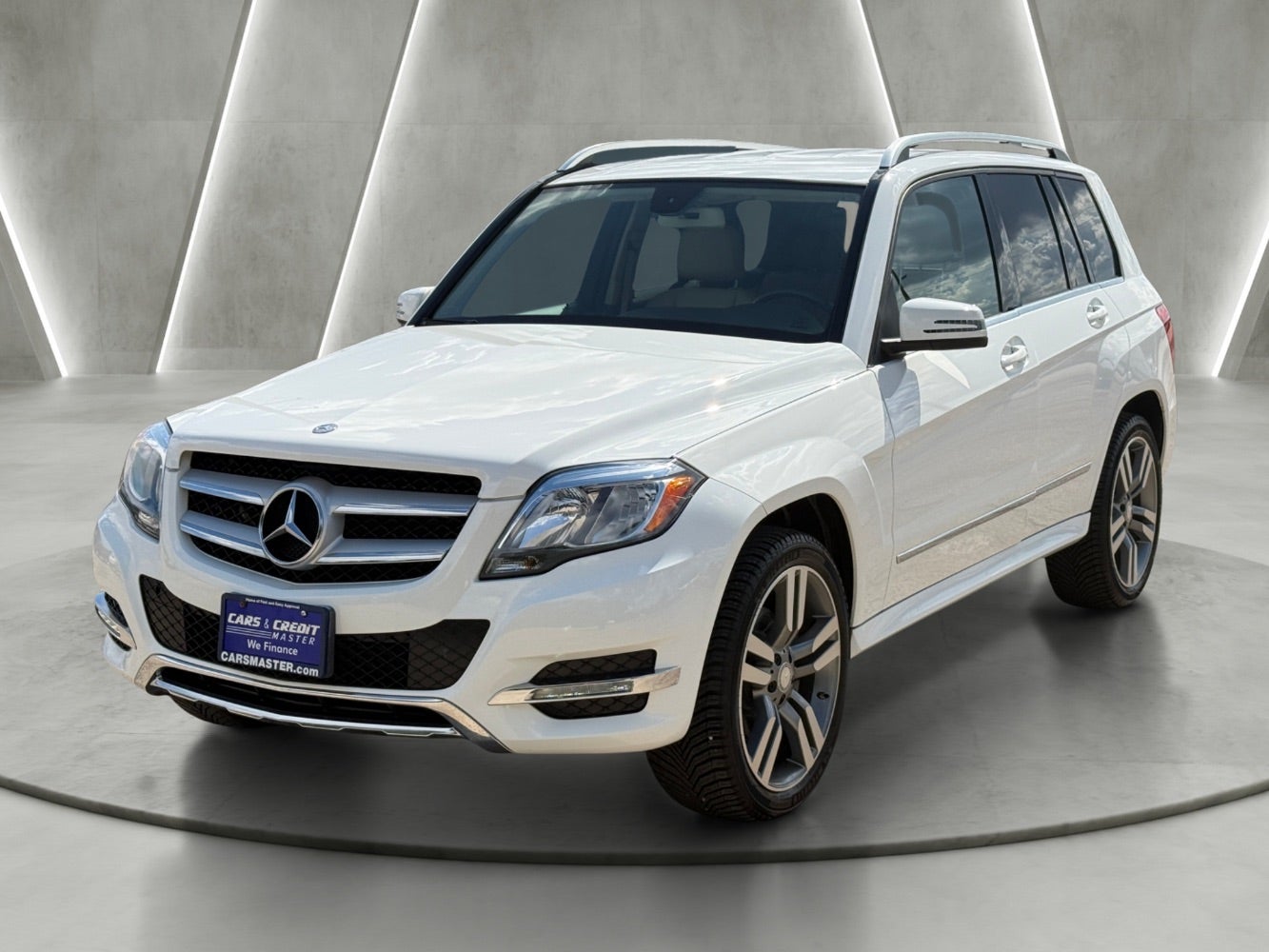 White 2013 Mercedes-Benz GLK SUV / Crossover Rear-Wheel Drive Automatic