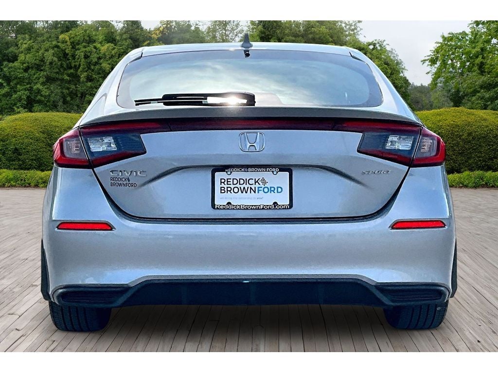 View vehicle photo 5