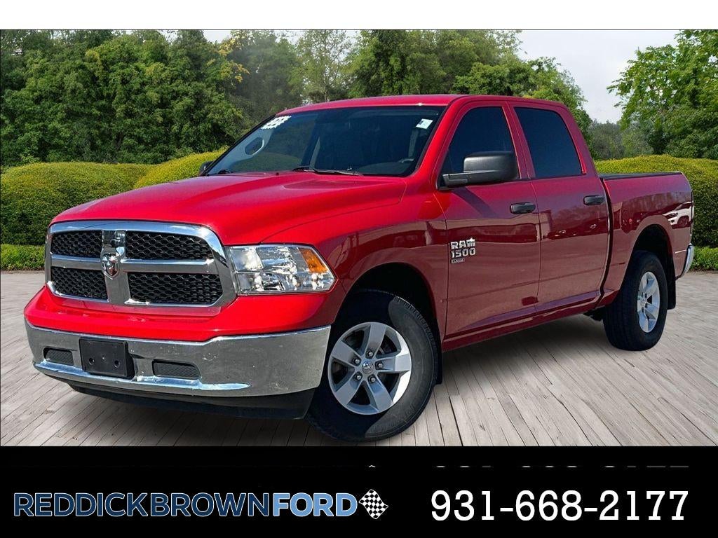 2022 RAM 1500 Classic SLT Crew Cab 4WD