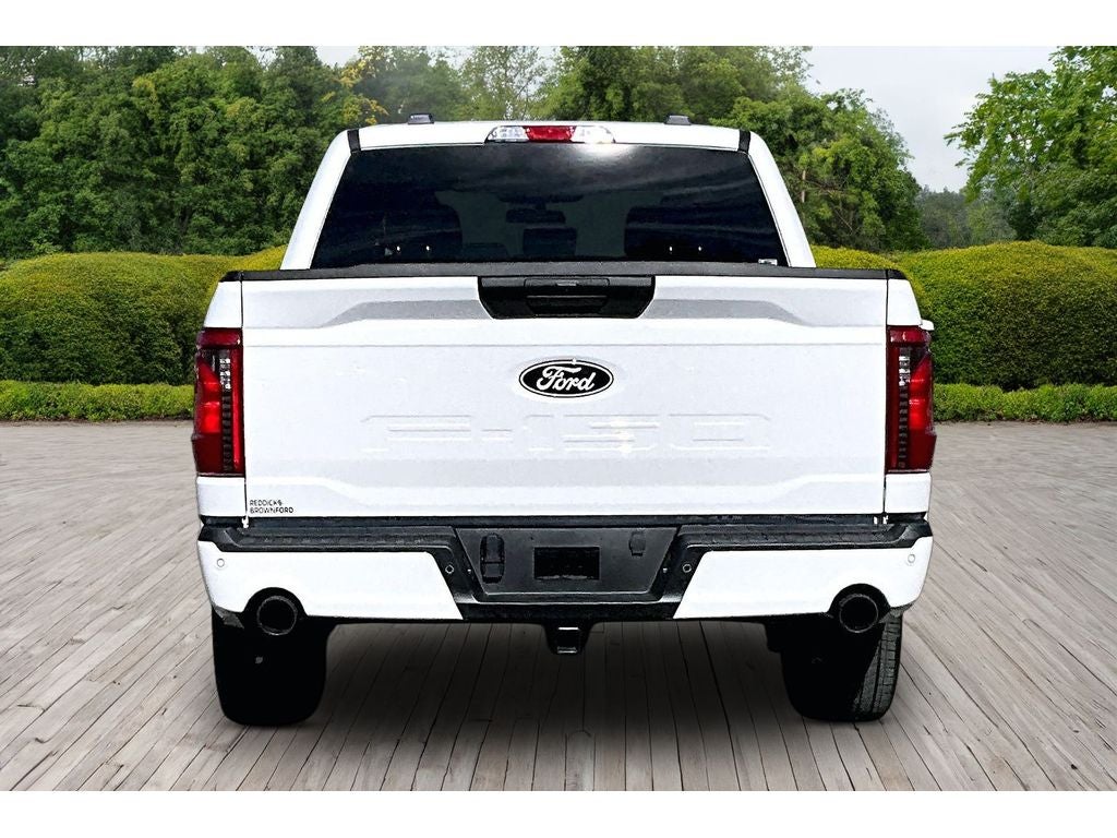 View vehicle photo 4