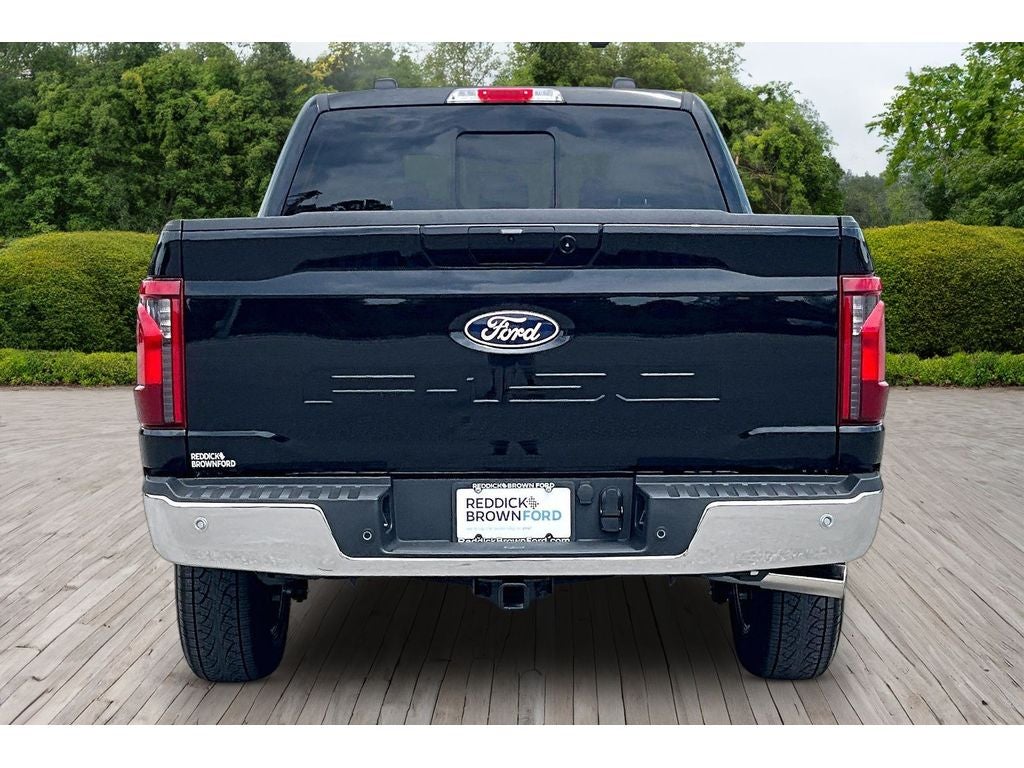 View vehicle photo 4