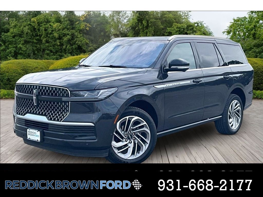 Starlight Gray Premium Colorant 2025 Lincoln Navigator SUV / Crossover Four-Wheel Drive Automatic