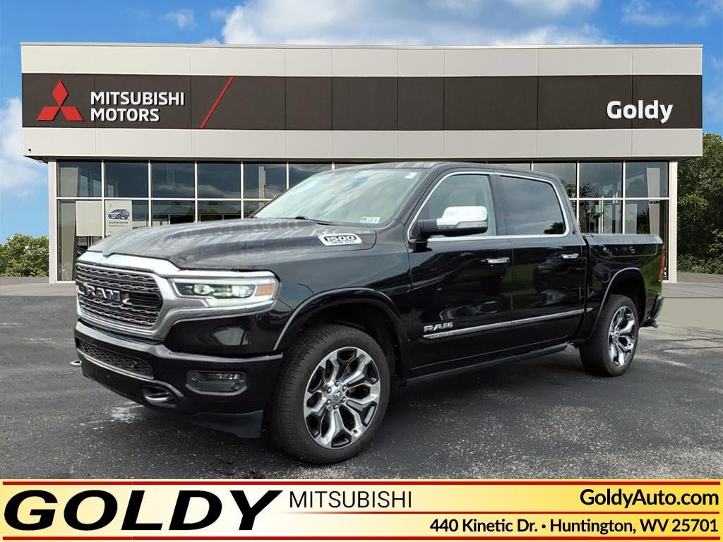 Diamond Black Crystal Pearlcoat 2019 RAM 1500 Pickup Truck Four-Wheel Drive Automatic