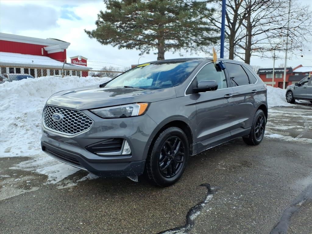 2024 Ford Edge