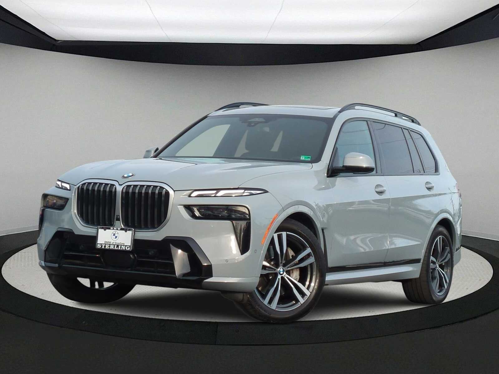 2023 BMW X7