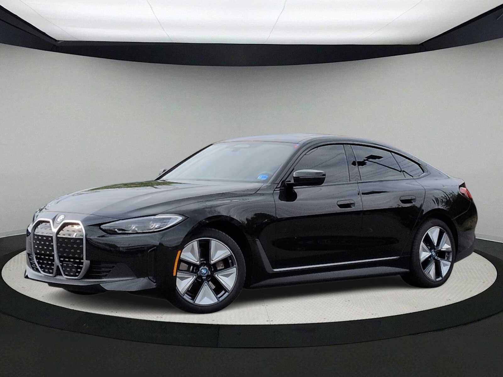2023 BMW i4