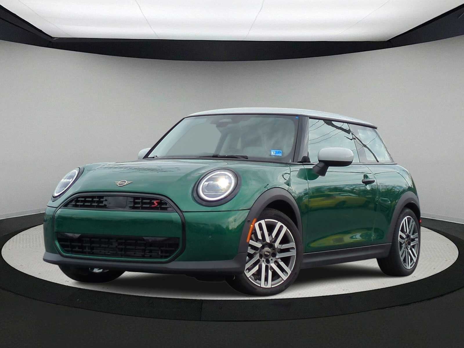 2025 MINI HARDTOP 2 DOOR