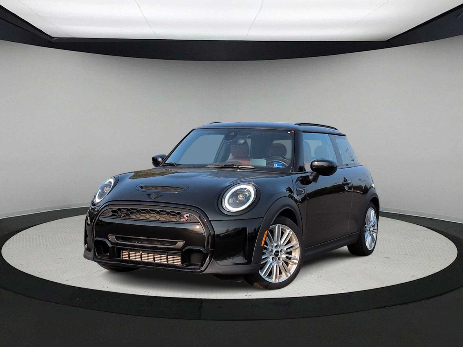 2024 MINI HARDTOP 2 DOOR