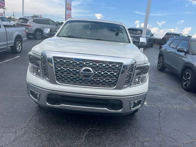  2018 Nissan Titan Pickup Truck Four-Wheel Drive Automatic