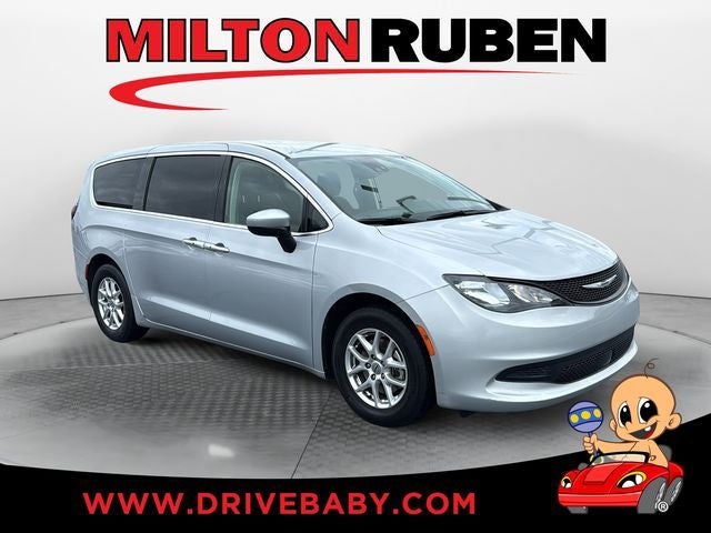 Silver Mist Clearcoat 2023 Chrysler Voyager Minivan Front-Wheel Drive 9-Speed Automatic