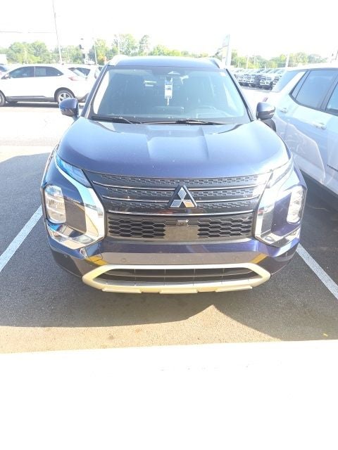 Black Diamond 2022 Mitsubishi Outlander SUV / Crossover Front-Wheel Drive Automatic