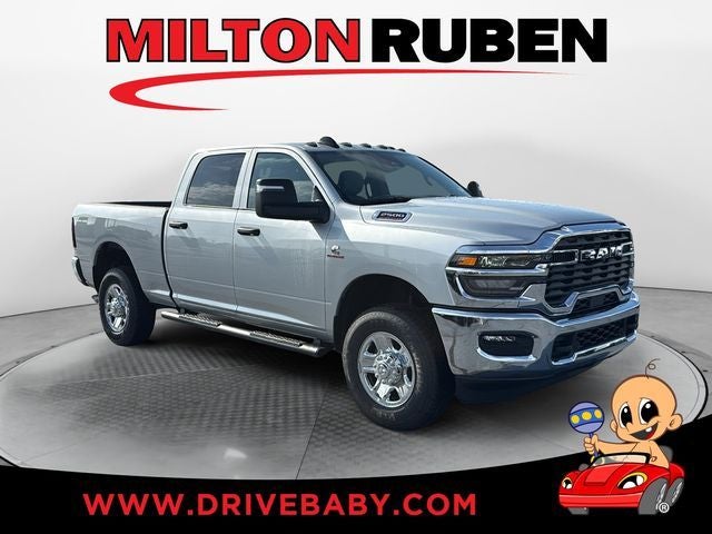 Silver-Zynith Exterior Paint 2026 RAM 2500 Pickup Truck Four-Wheel Drive 8-Speed Automatic