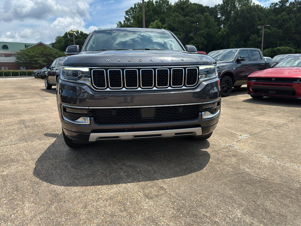 View vehicle photo 2