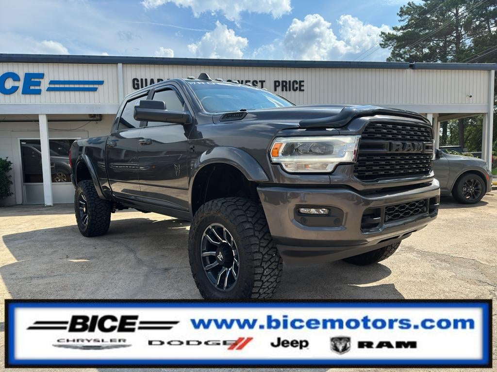 Gray (Granite Crystal Metallic Clearcoat) 2022 RAM 2500 Big Horn Crew Cab 4WD Pickup Truck Four-Wheel Drive 6-Speed Automatic