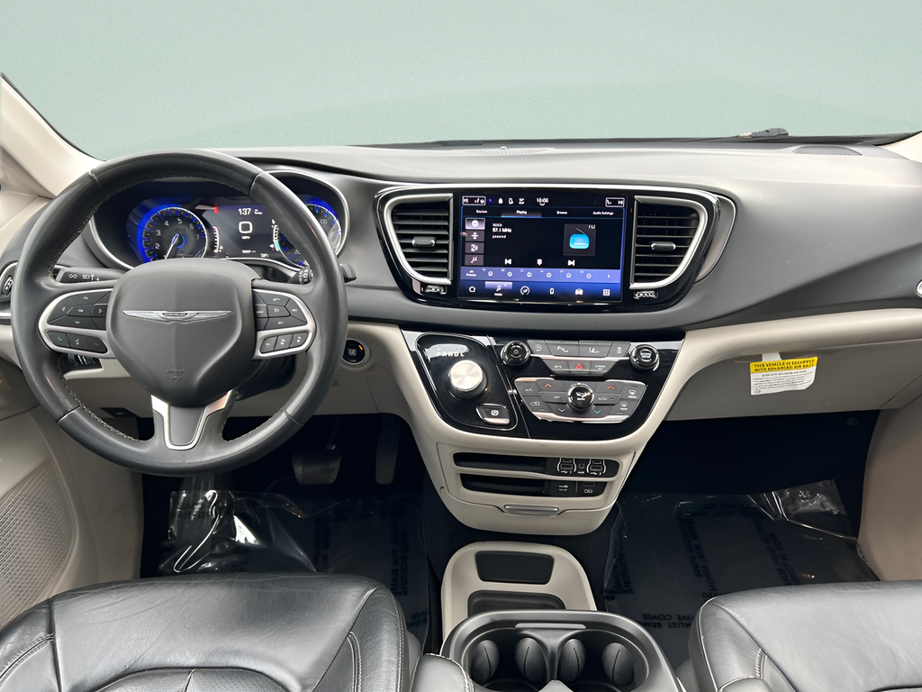 2022 Chrysler Pacifica Touring L FWD