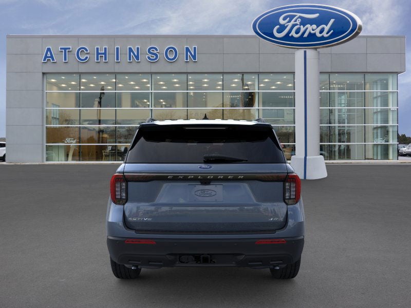 View vehicle photo 5