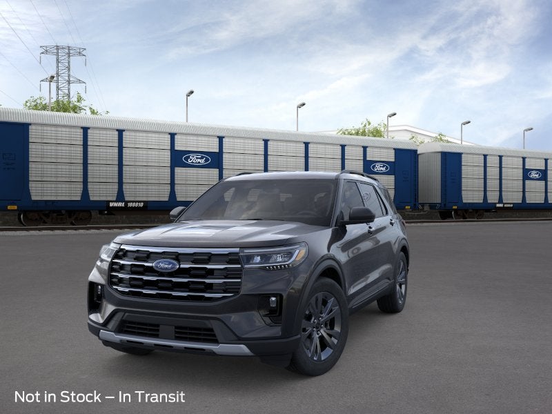 View vehicle photo 2
