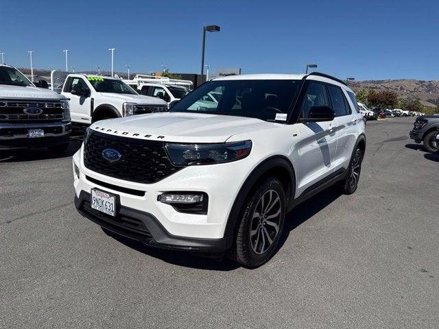 2024 Ford Explorer ST-Line AWD