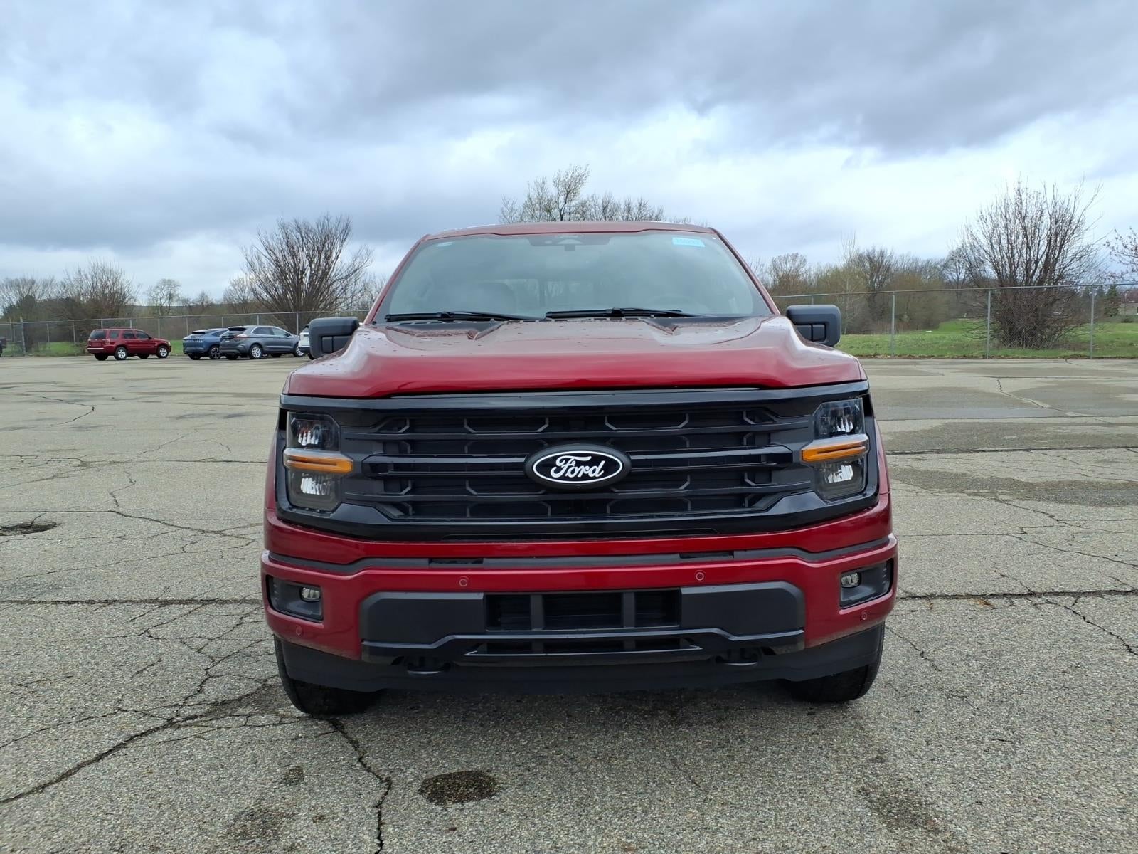 View vehicle photo 2
