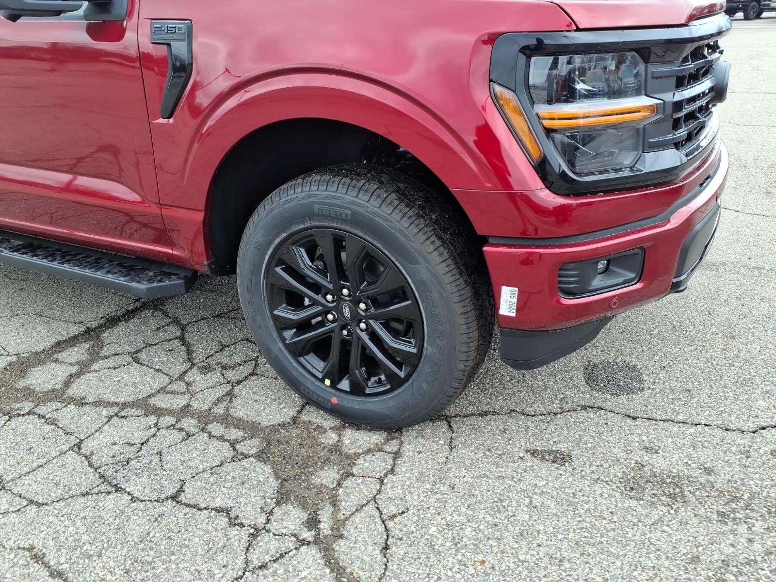 View vehicle photo 4