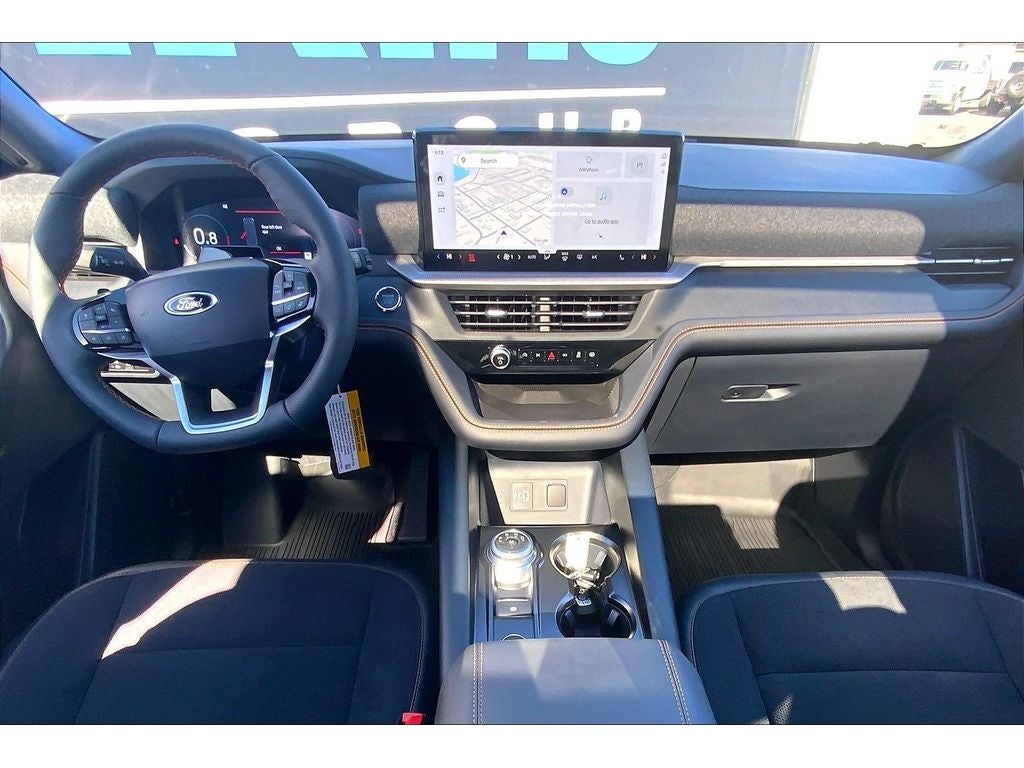 View vehicle photo 7
