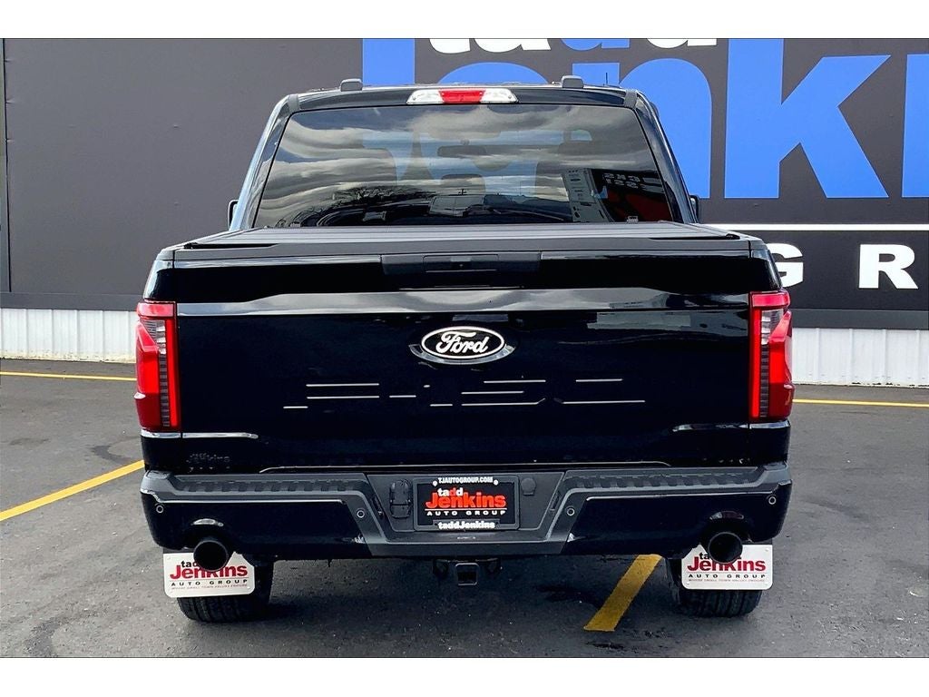 View vehicle photo 4