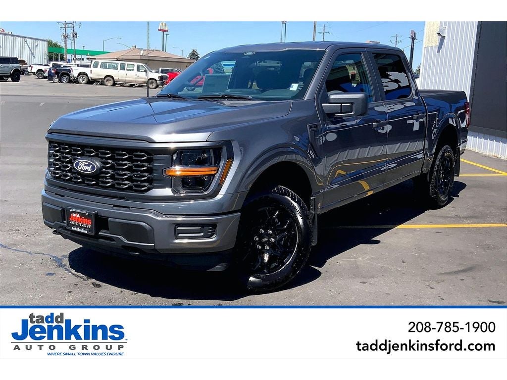 Carbonized Gray Metallic 2026 Ford F-150 Pickup Truck Four-Wheel Drive Automatic
