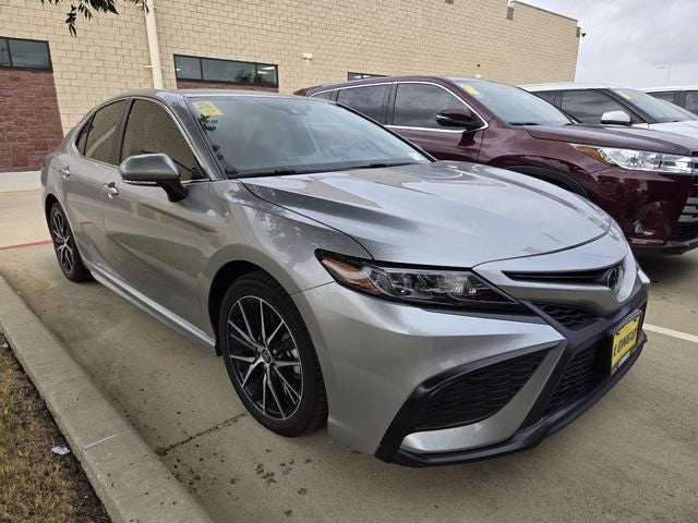 Celestial Silver Metallic 2024 Toyota Camry Sedan Front-Wheel Drive 8-Speed Automatic