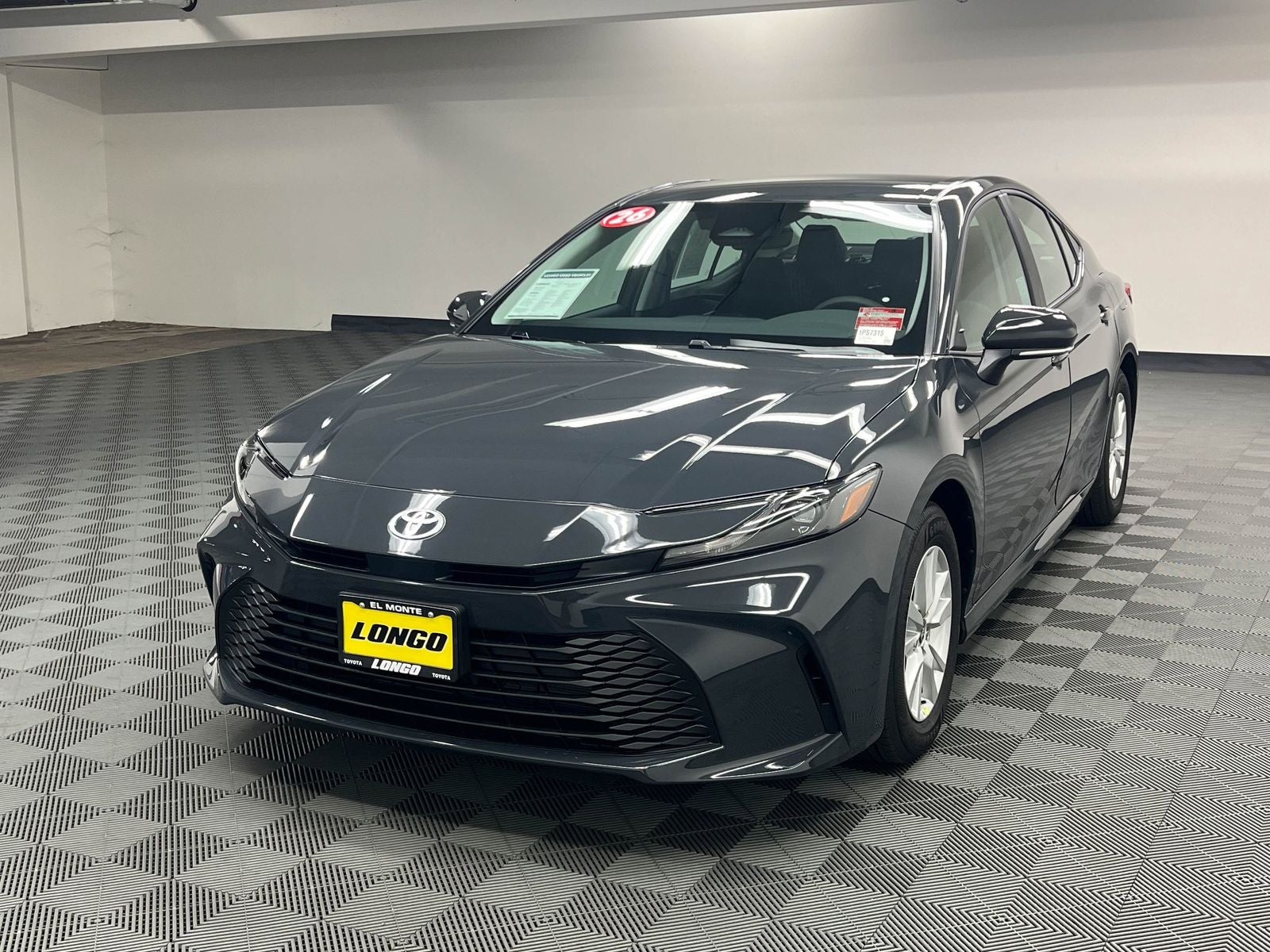 View vehicle photo 2