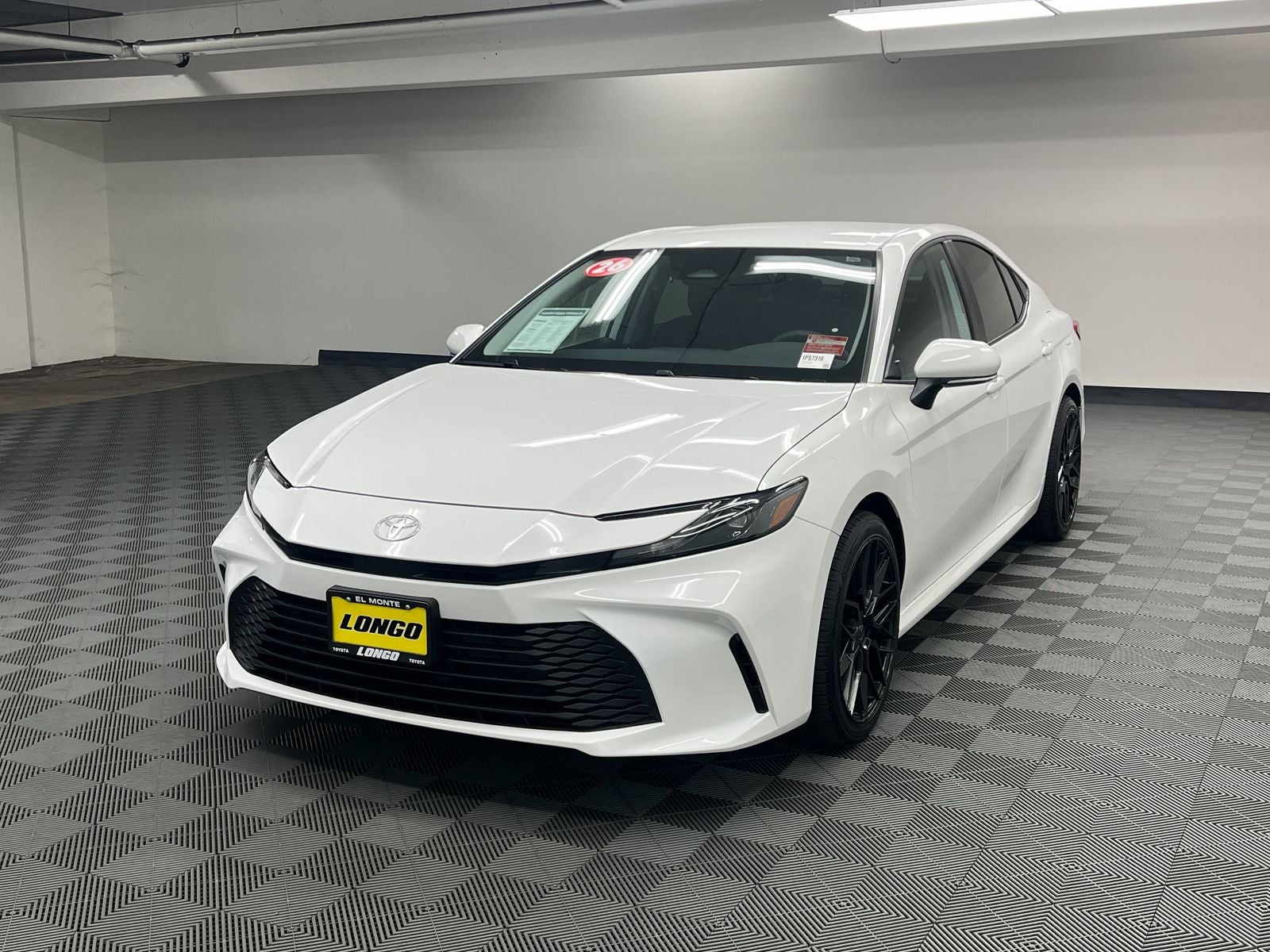 View vehicle photo 2