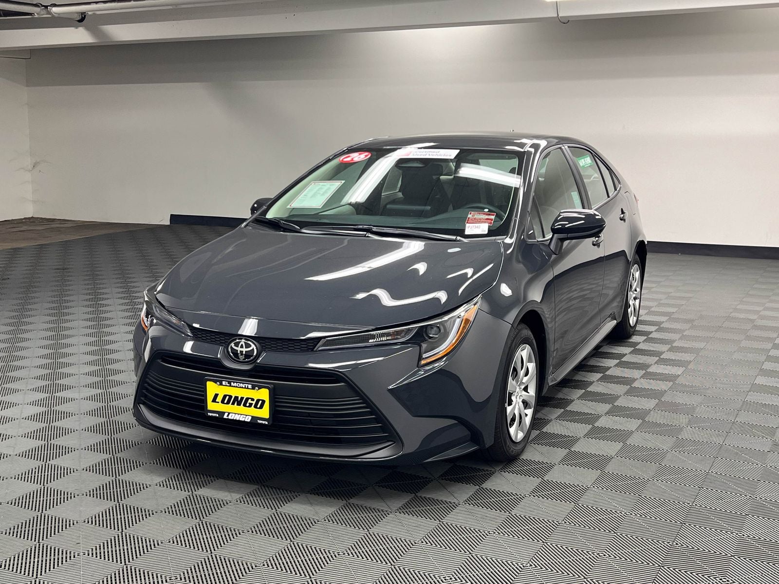 View vehicle photo 2