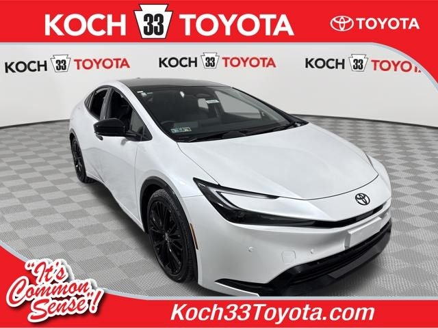 White (Wind Chill Pearl) 2026 Toyota Prius Plug-In Hybrid Hatchback Front-Wheel Drive Continuously Variable Transmission