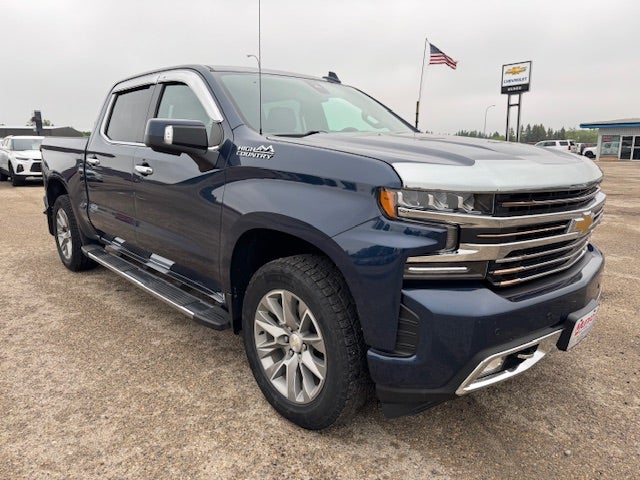 Northsky Blue Metallic 2019 Chevrolet Silverado 1500 High Country Crew Cab 4WD Pickup Truck Four-Wheel Drive Automatic