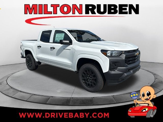 Summit White 2026 Chevrolet Colorado Pickup Truck Four-Wheel Drive Automatic