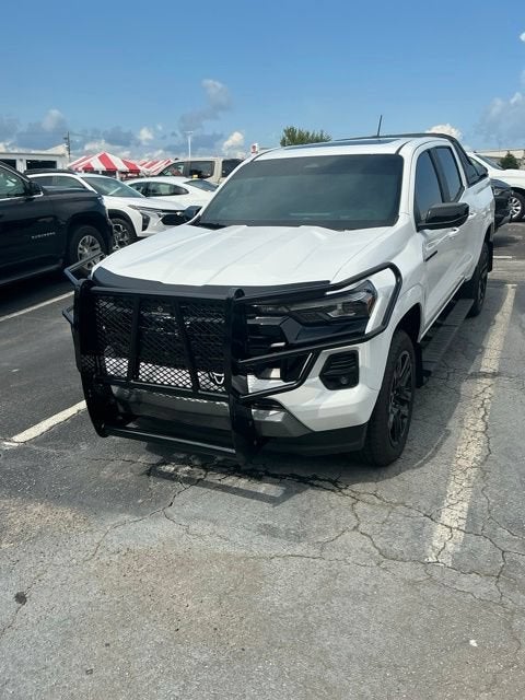 Summit White 2024 Chevrolet Colorado Pickup Truck Four-Wheel Drive Automatic
