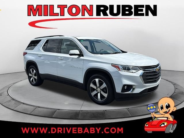  2020 Chevrolet Traverse LT Leather FWD   