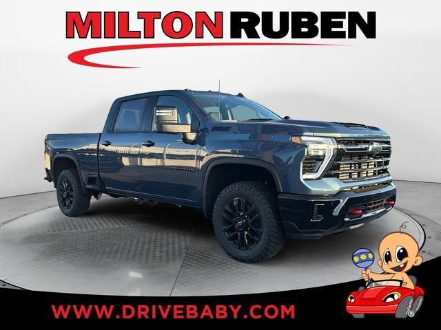 Lakeshore Blue Metallic 2026 Chevrolet Silverado 2500HD Pickup Truck Four-Wheel Drive Automatic