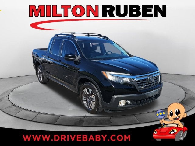  2017 Honda Ridgeline Pickup Truck Front-Wheel Drive Automatic