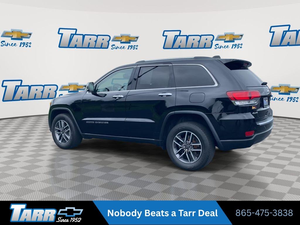 View vehicle photo 6