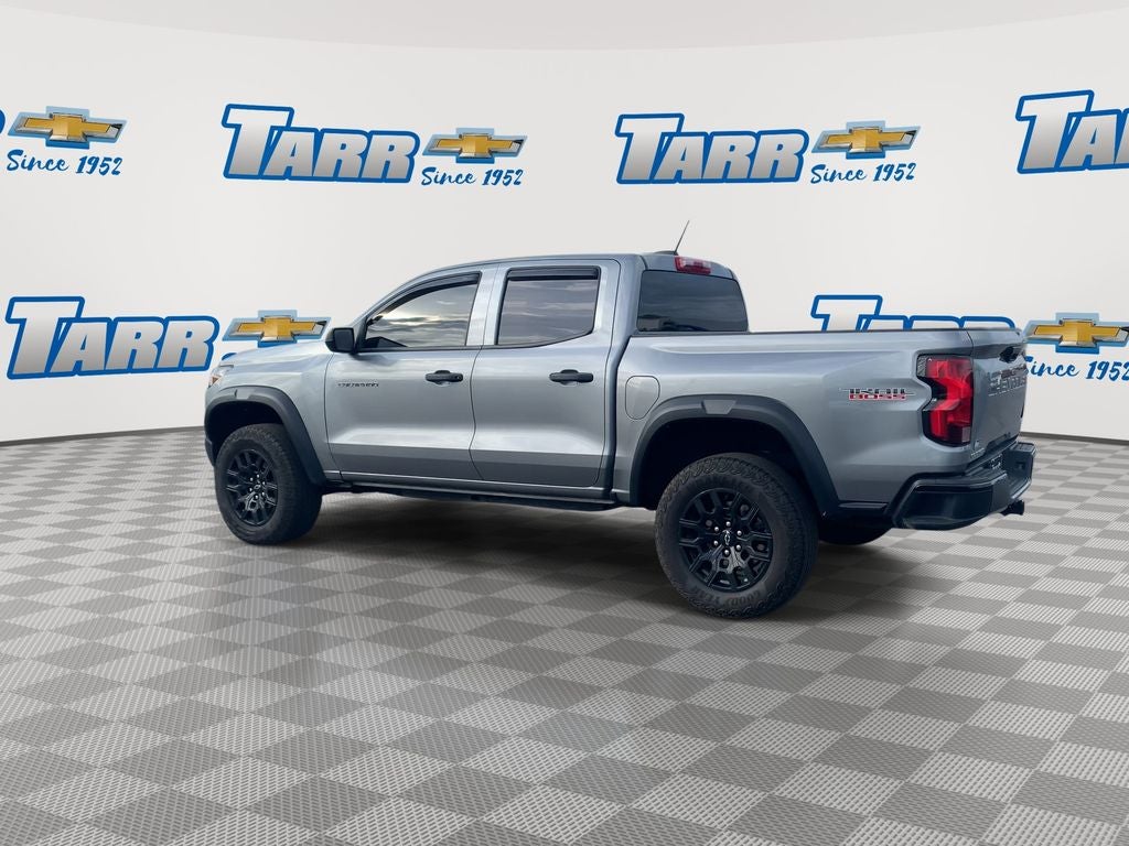 View vehicle photo 6