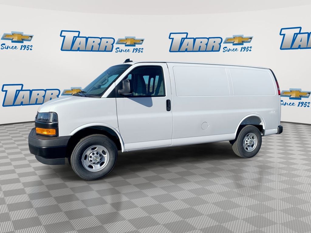 2025 Chevrolet Express Cargo 2500 RWD