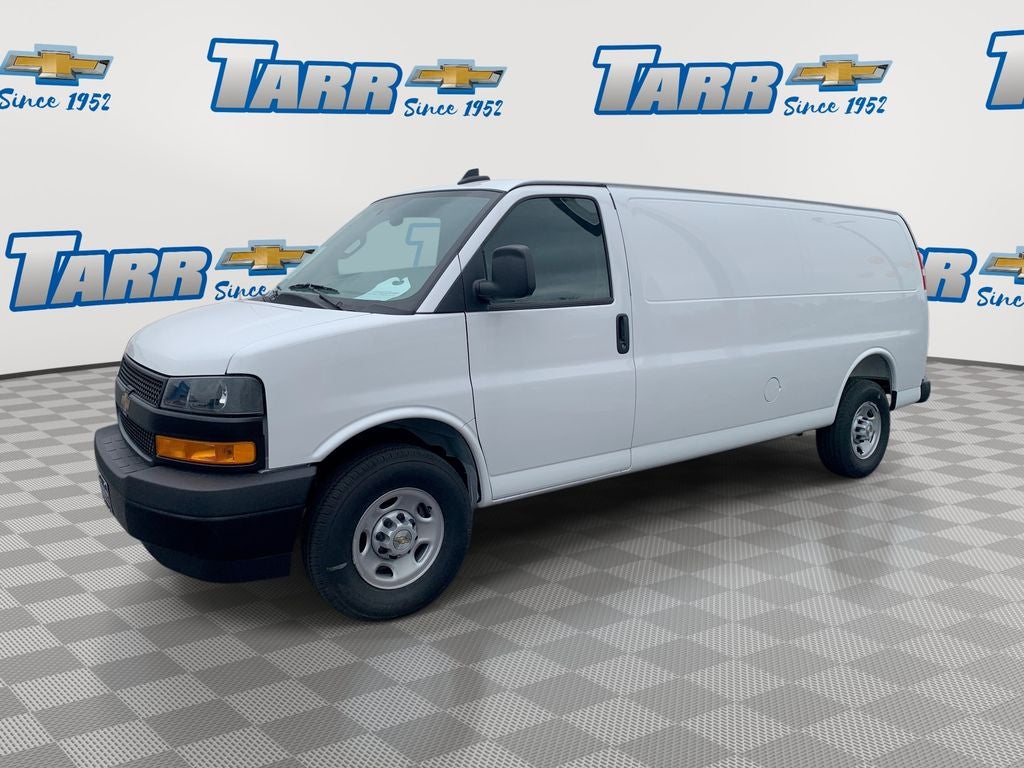 2025 Chevrolet Express Cargo 3500 RWD