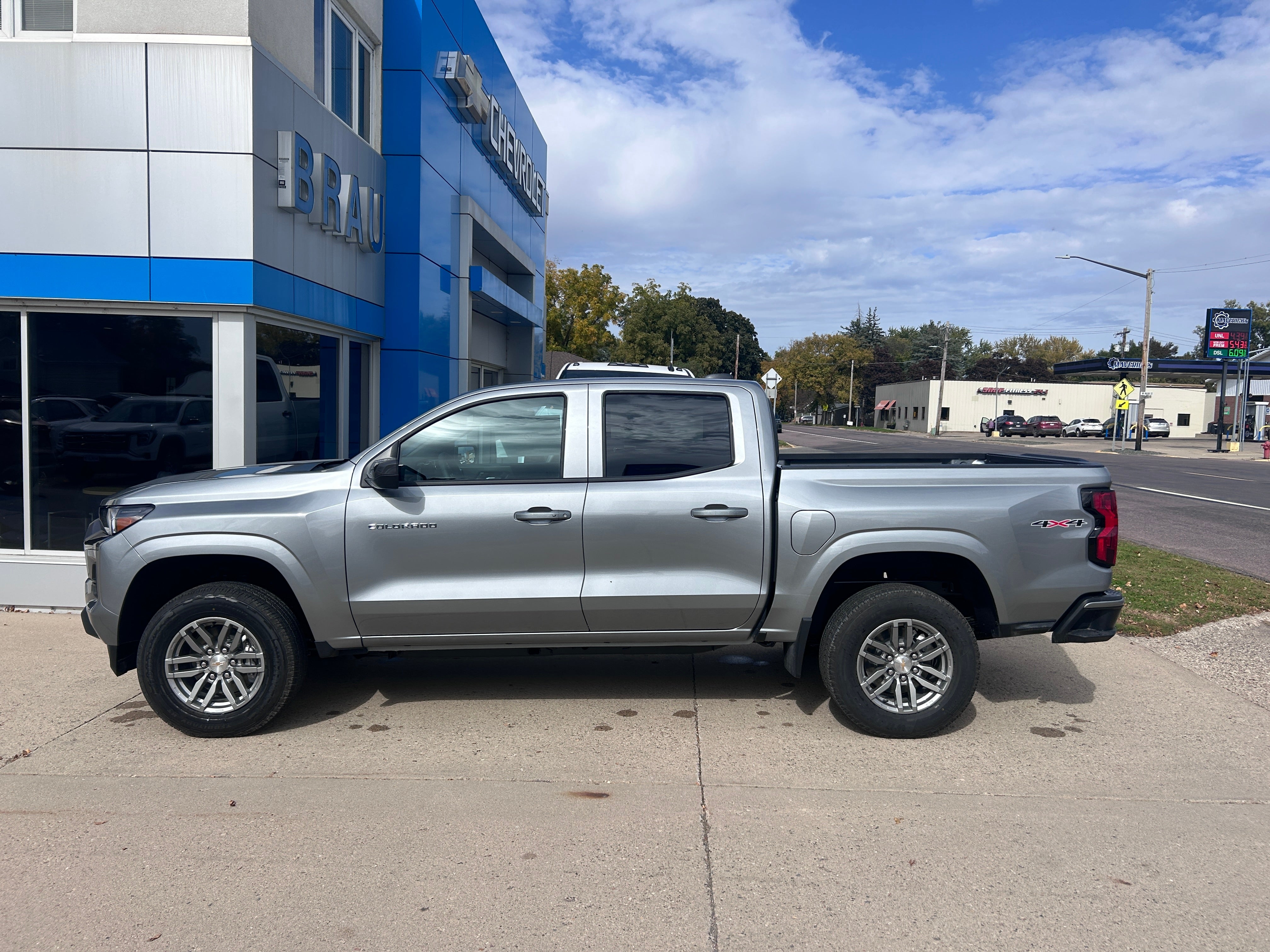 2026 Chevrolet Colorado Gris (Sterling Gray Metallic) Camioneta Todo terreno Automática