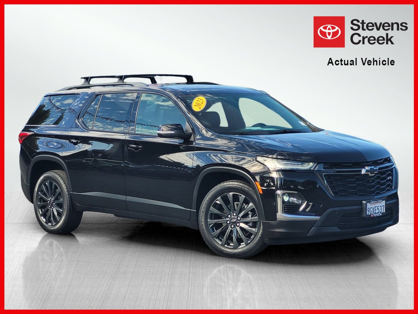 Mosaic Black Metallic 2023 Chevrolet Traverse SUV / Crossover Four-Wheel Drive 9-Speed Automatic