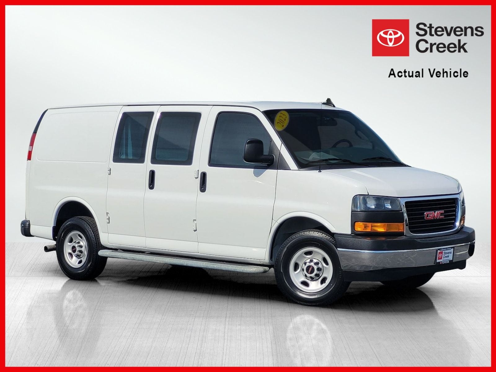 2023 GMC Savana Cargo 2500 RWD