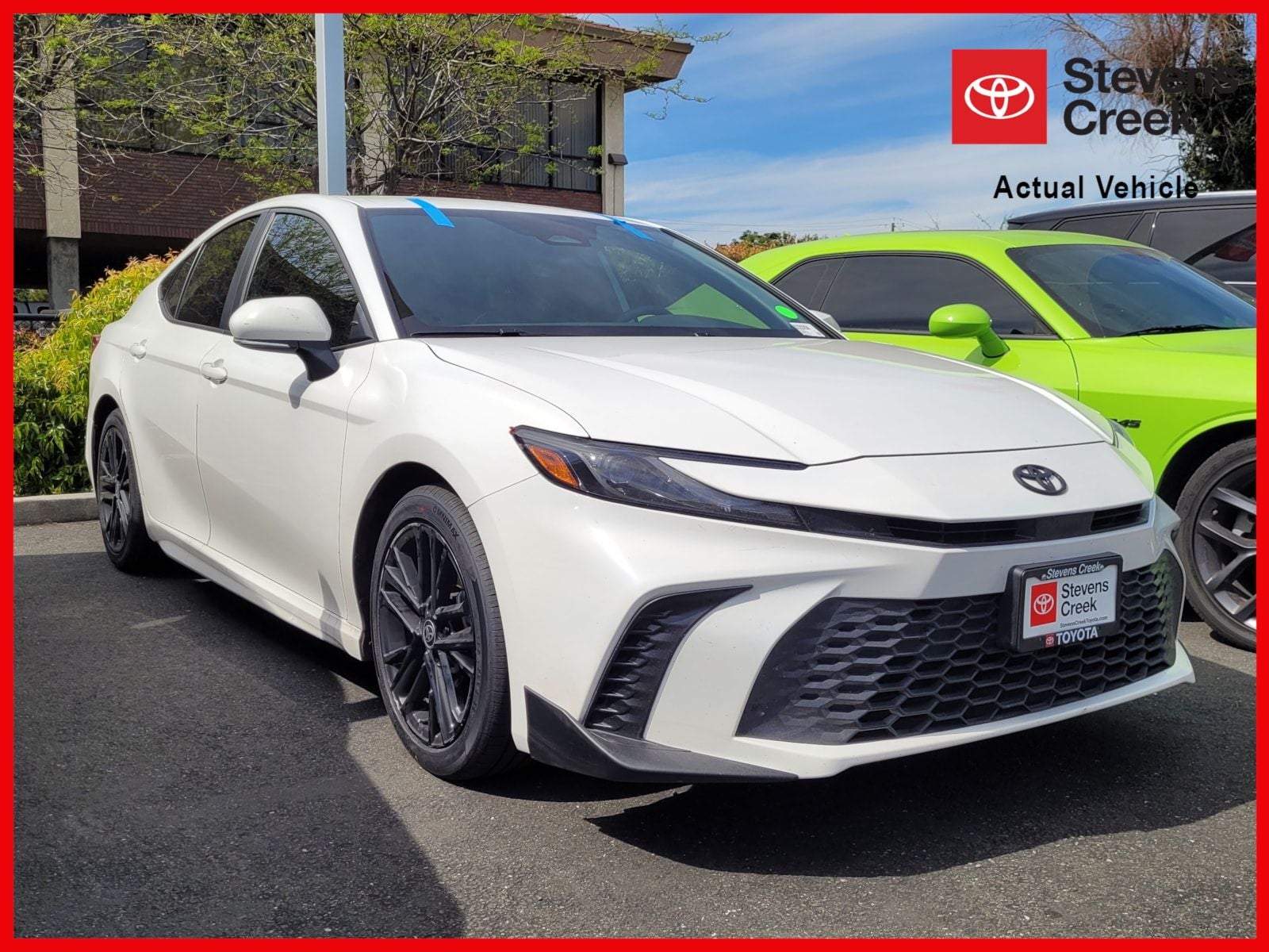 2025 Toyota Camry SE FWD